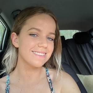 Meet your Posher, Keisha